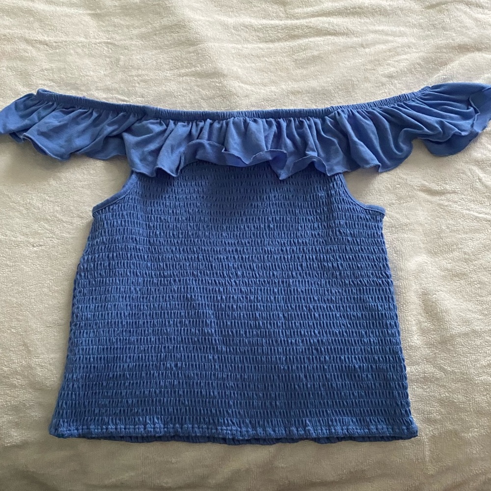 Ruffled Off-the-Shoulder top - Picture 2 of 4